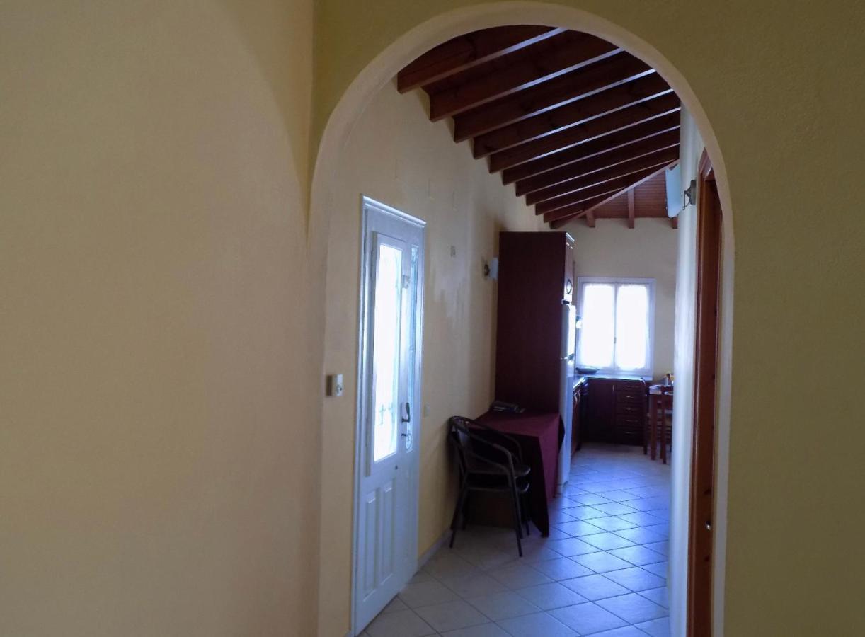 Angelina Apartment Lákka Zewnętrze zdjęcie
